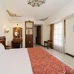 Costa Bitezhan Hotel 4*