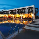 Hotel Costa Bitezhan 4*