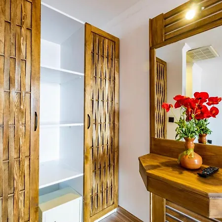 Costa Bitezhan מלון ביטז