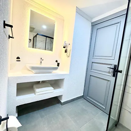 Costa Bitezhan מלון 4*