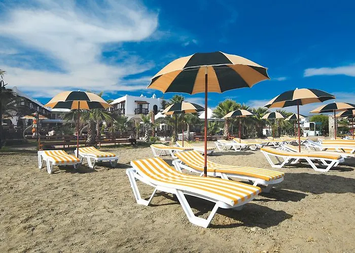 Hotel Costa Bitezhan 4*