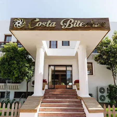 Costa Bitezhan 4*