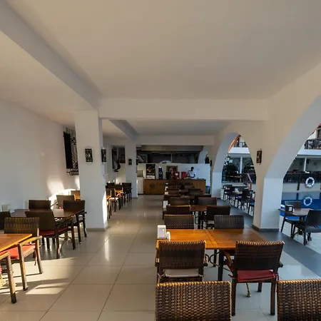 Hotel Costa Bitezhan