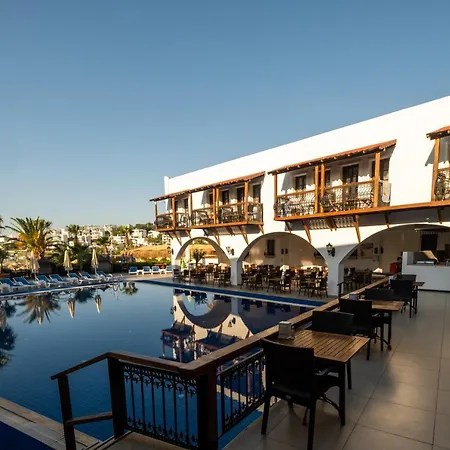 Costa Bitezhan 4*