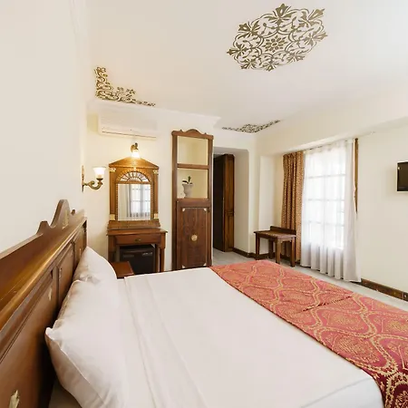 Hotel Costa Bitezhan 4*
