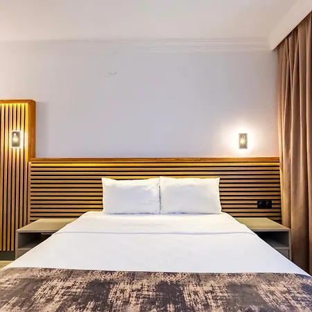 Costa Bitezhan Hotel