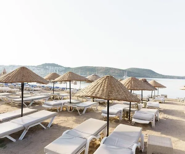 فندق Costa Bitezhan 4*