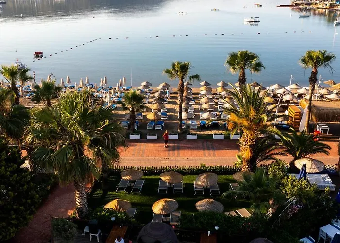 Costa Bitezhan Szálloda 4*