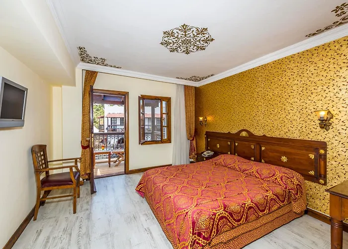 Costa Bitezhan بيتيس